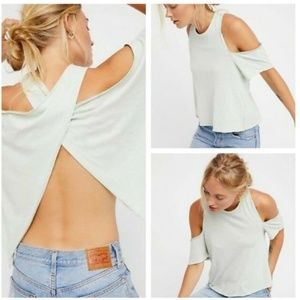 🤍Free People White Tee🤍